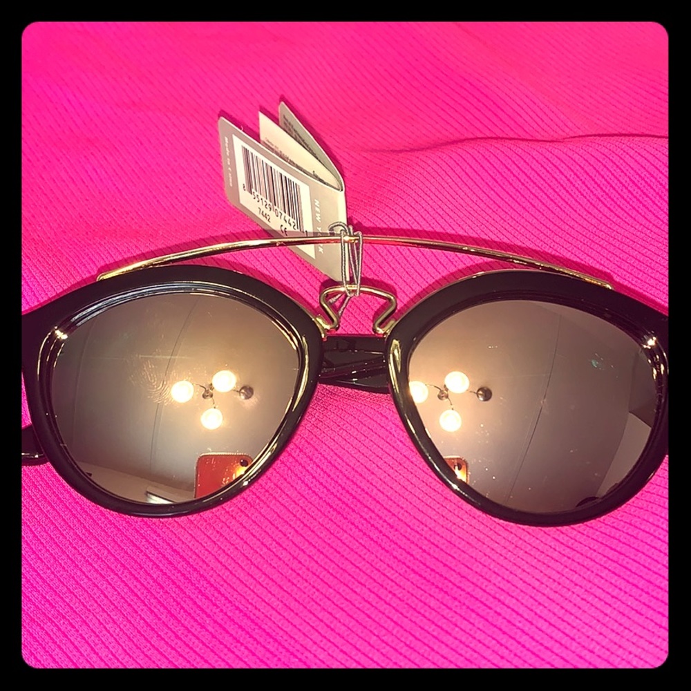 Black and Gold mirror lenses